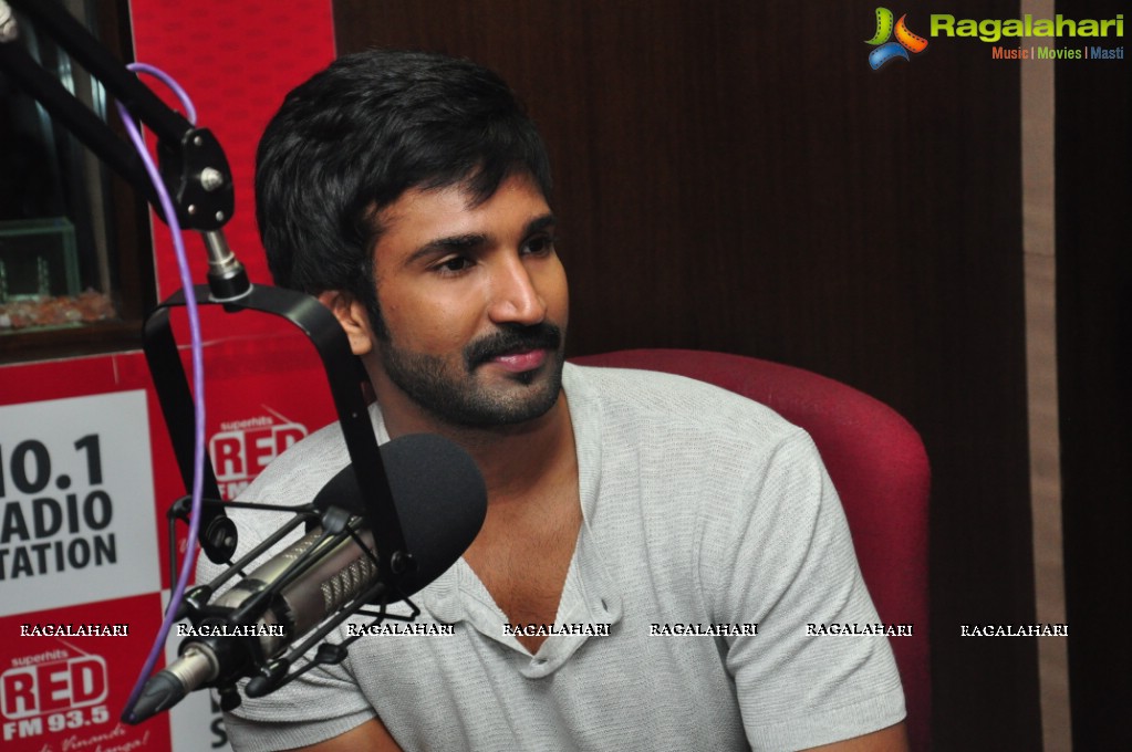 Aadhi at RED FM