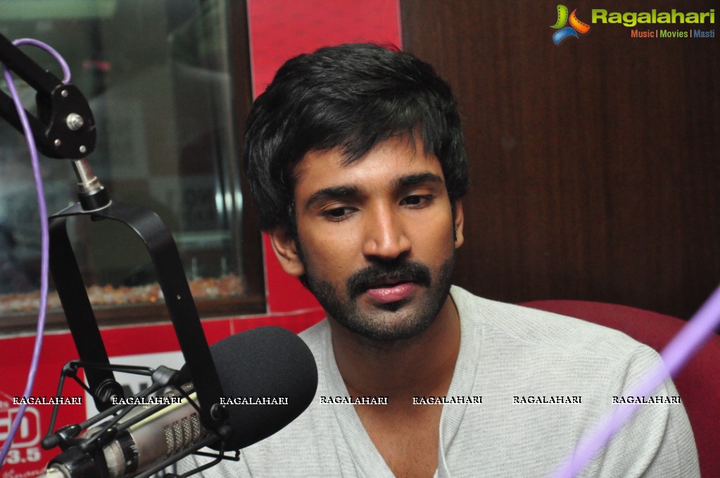 Aadhi at RED FM