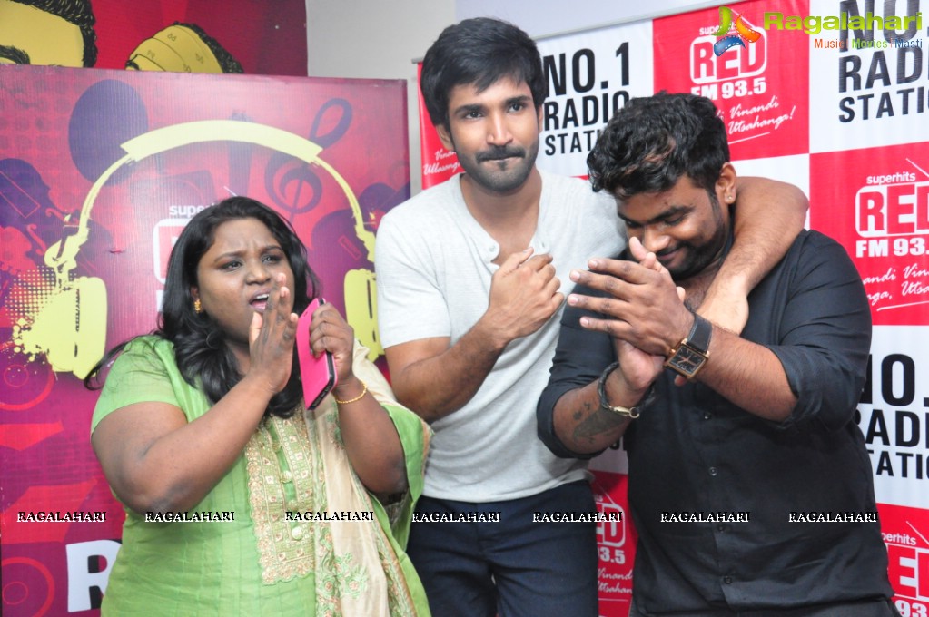 Aadhi at RED FM