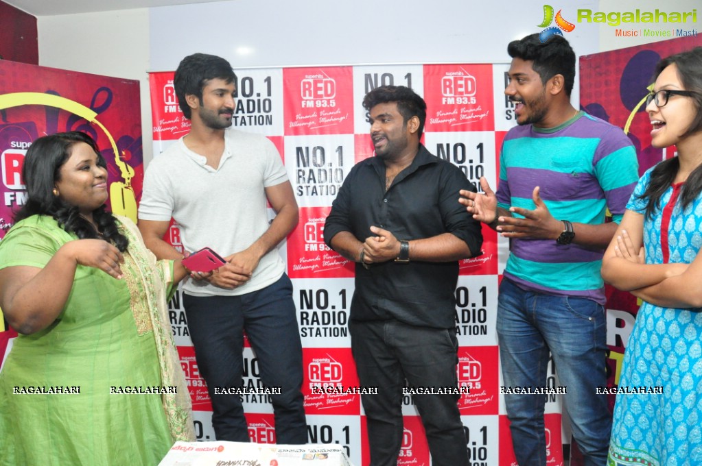 Aadhi at RED FM