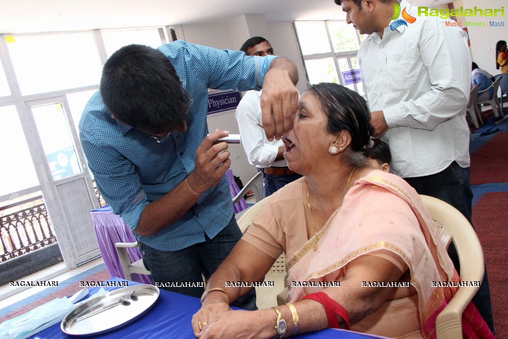 Blood Donation Camp by Sant Nirankari Mission, Hyderabad