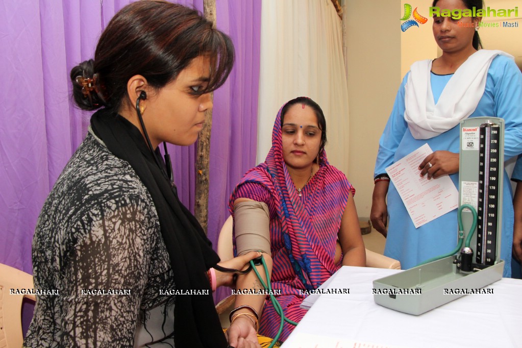 Blood Donation Camp by Sant Nirankari Mission, Hyderabad