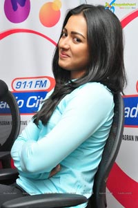 Catherine Tresa Radio City Hyderabad