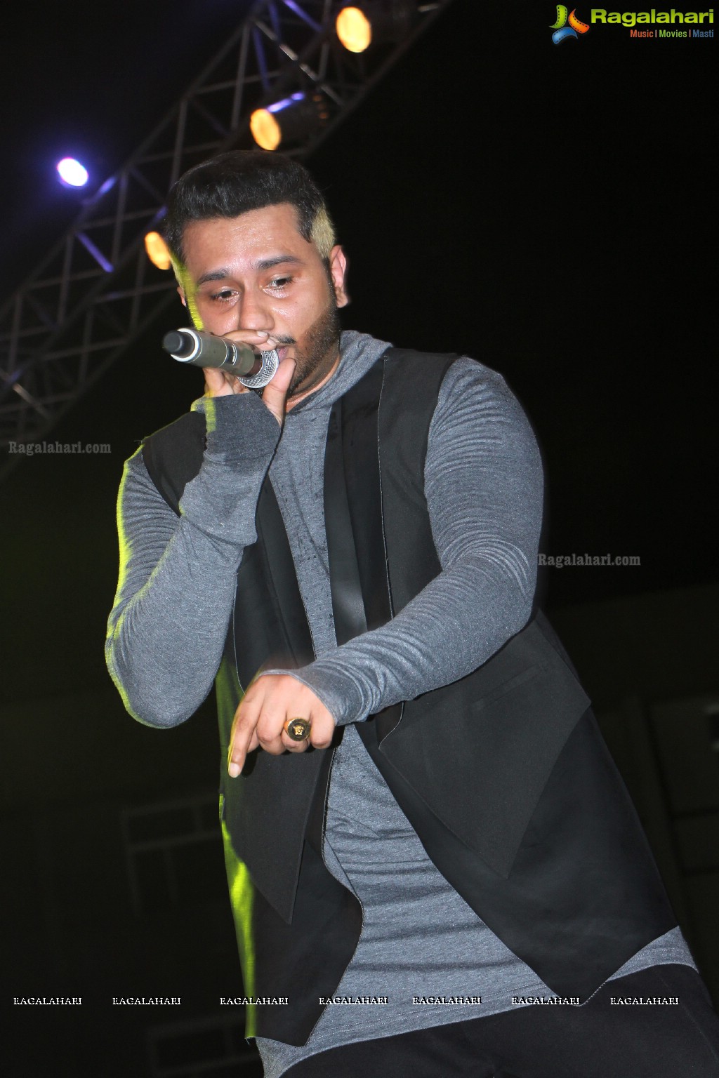 Honey Singh Live in Concert at Livewire 2K16 at Gurunanak Institutions, Hyderabad