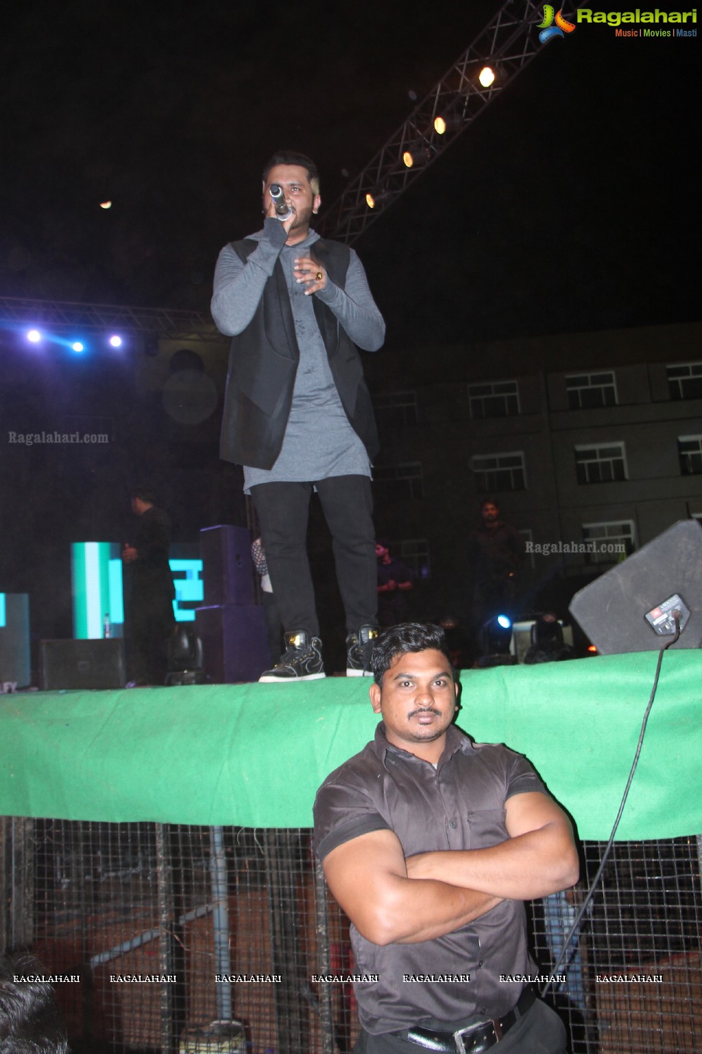 Honey Singh Live in Concert at Livewire 2K16 at Gurunanak Institutions, Hyderabad