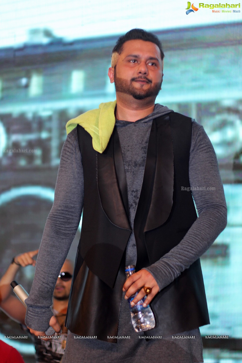 Honey Singh Live in Concert at Livewire 2K16 at Gurunanak Institutions, Hyderabad