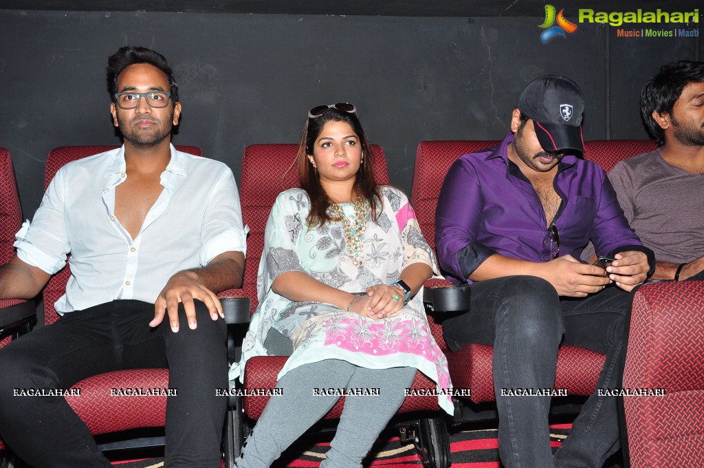 EedoRakam AadoRakam Team at Prasads IMAX, Hyderabad