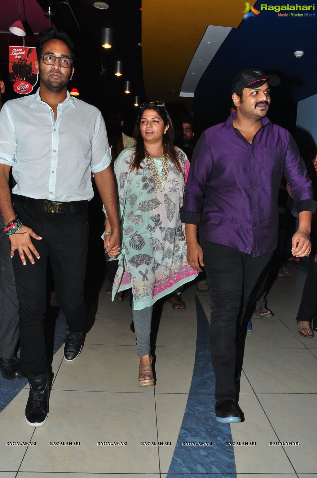 EedoRakam AadoRakam Team at Prasads IMAX, Hyderabad