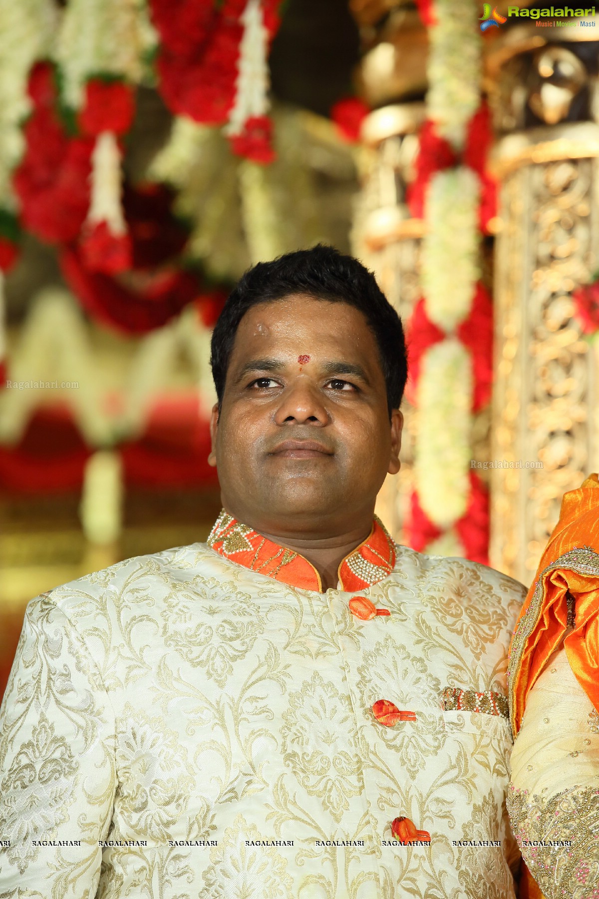 Grand Wedding Ceremony of Gowni Srikanth Goud with Cheepi Sudheesha, Hyderabad