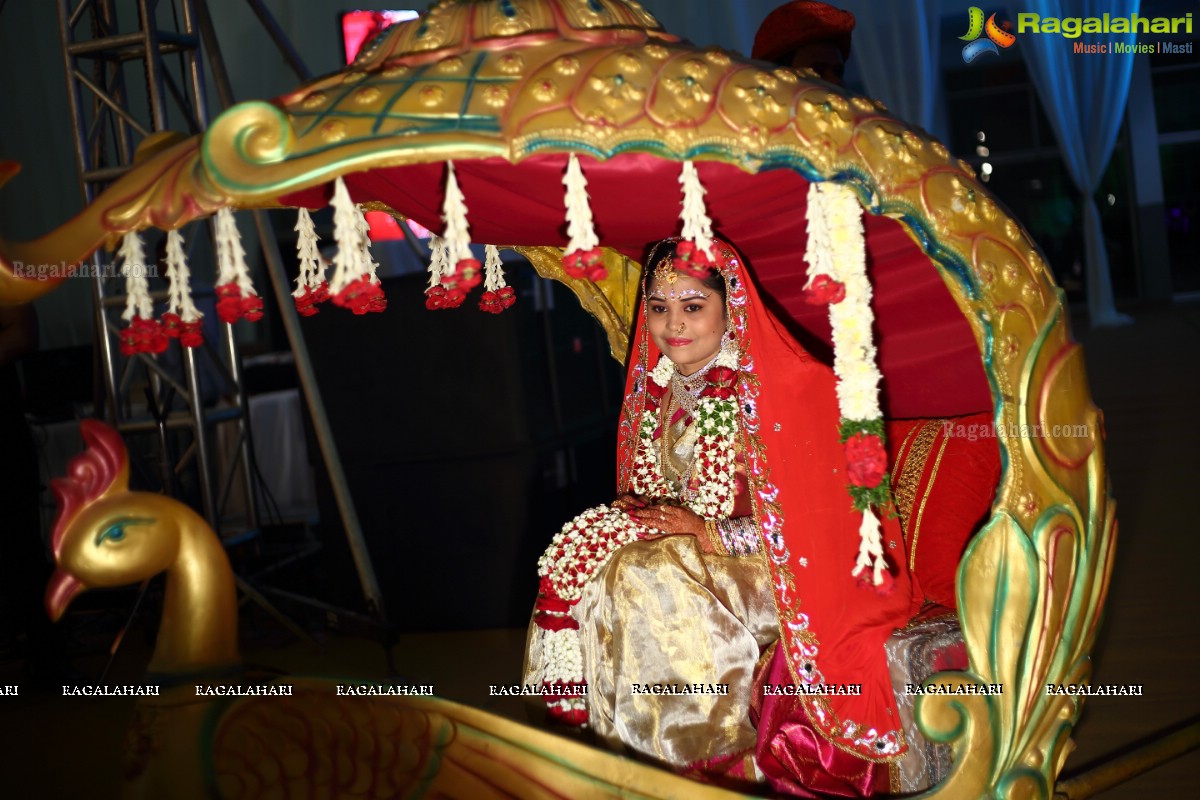 Grand Wedding Ceremony of Gowni Srikanth Goud with Cheepi Sudheesha, Hyderabad