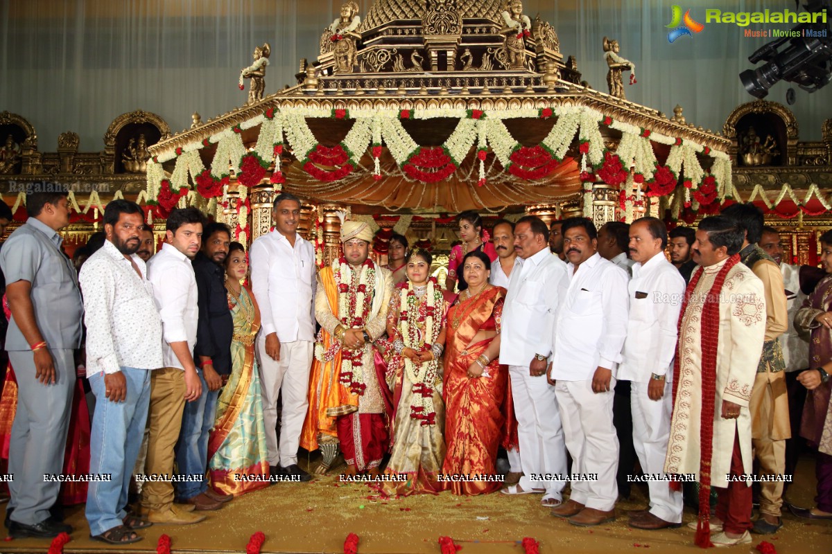 Grand Wedding Ceremony of Gowni Srikanth Goud with Cheepi Sudheesha, Hyderabad