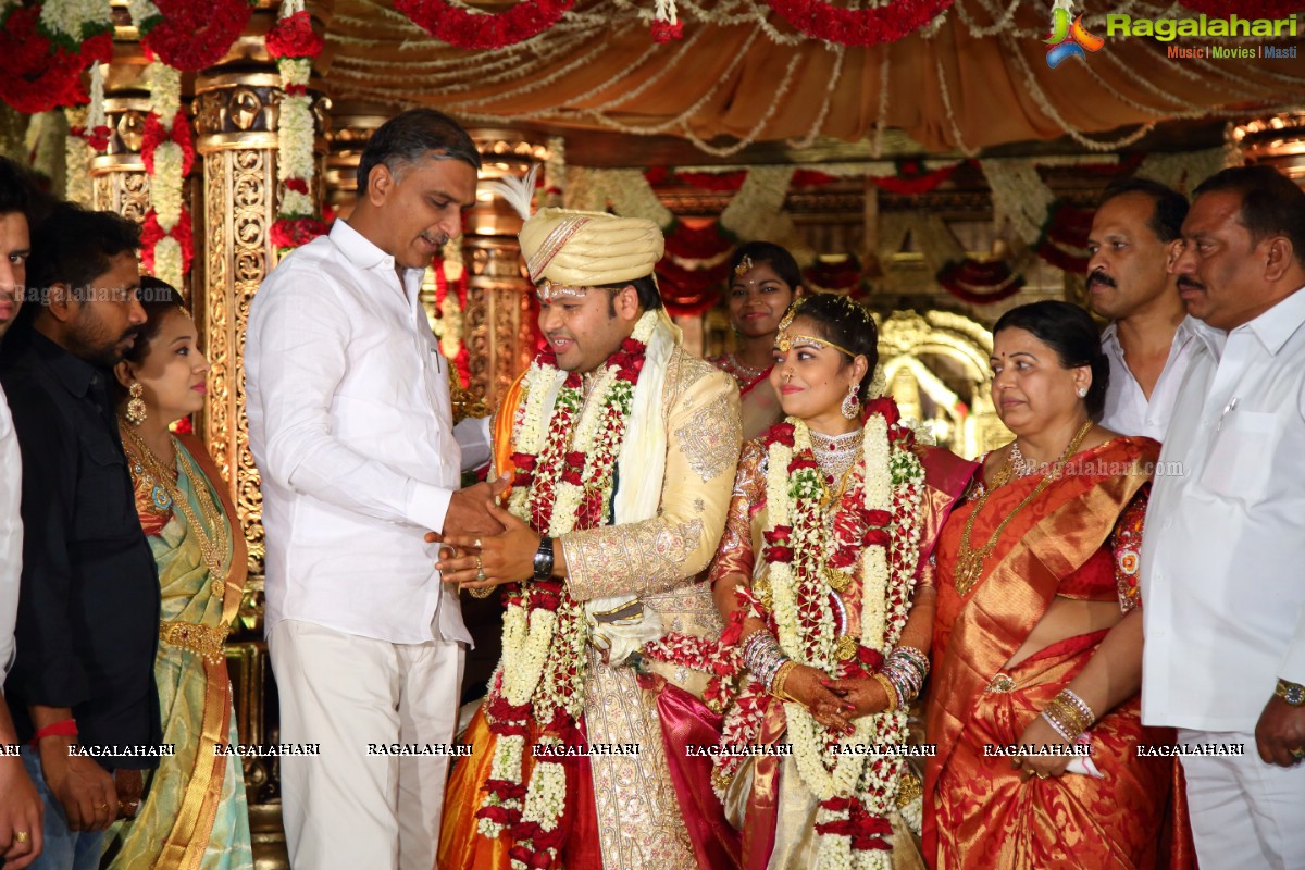 Grand Wedding Ceremony of Gowni Srikanth Goud with Cheepi Sudheesha, Hyderabad