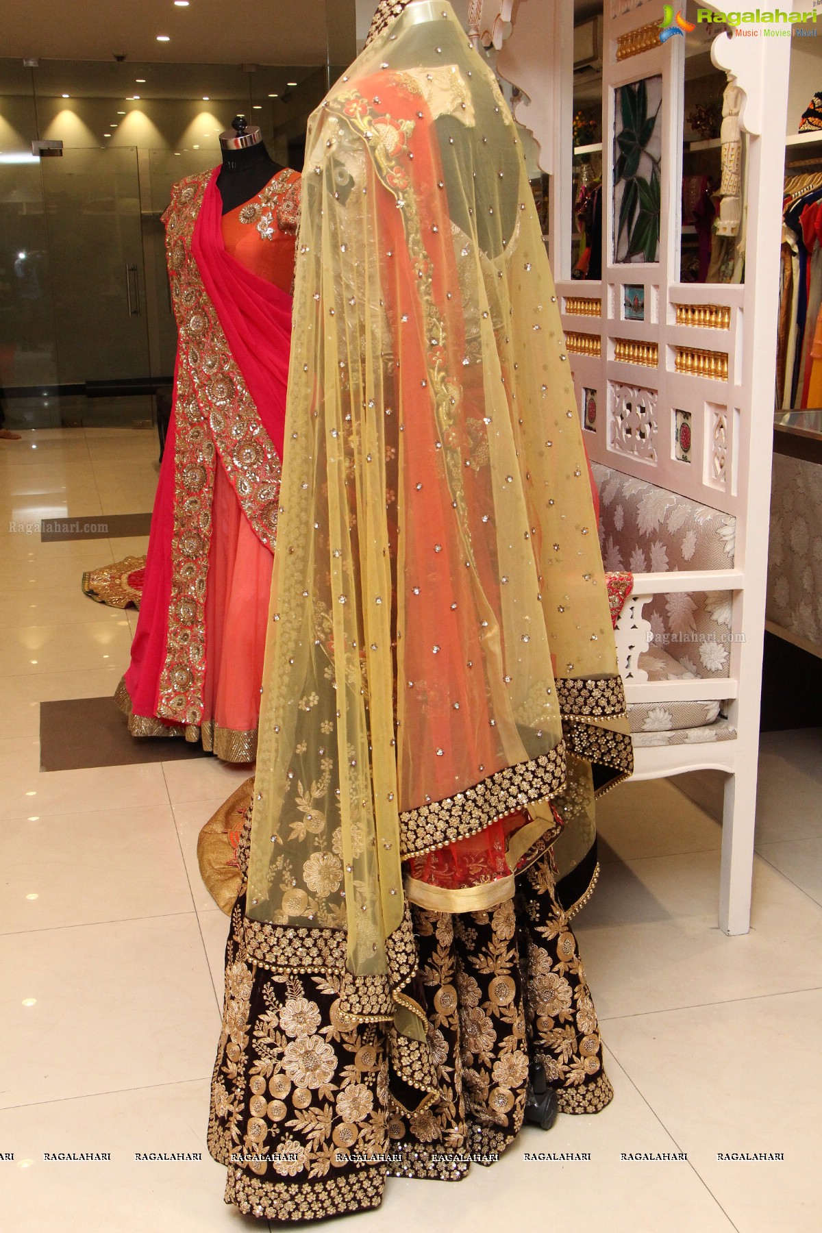 Kanak Studio Bridal Wedding Collection Launch at Narsingh Cloth Emporium, Ameerpet, Hyderabad