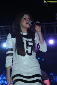 Kanika Kapoor Live in Concert