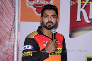 Sunrisers Team Inorbit Mall