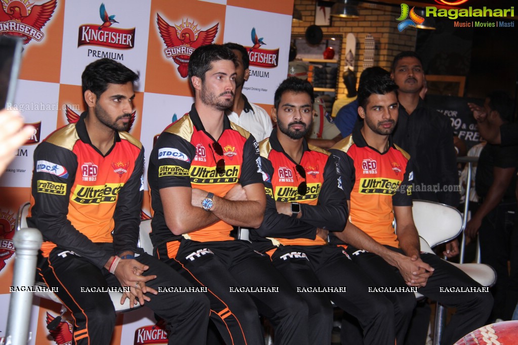 Sunrisers Team at Inorbit Mall, Hyderabad