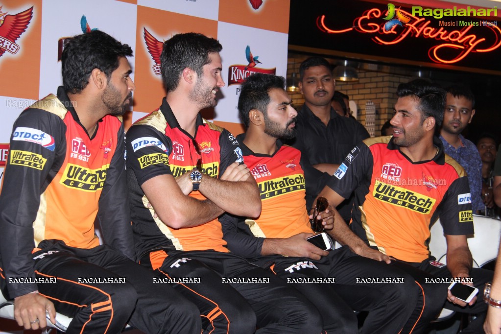 Sunrisers Team at Inorbit Mall, Hyderabad