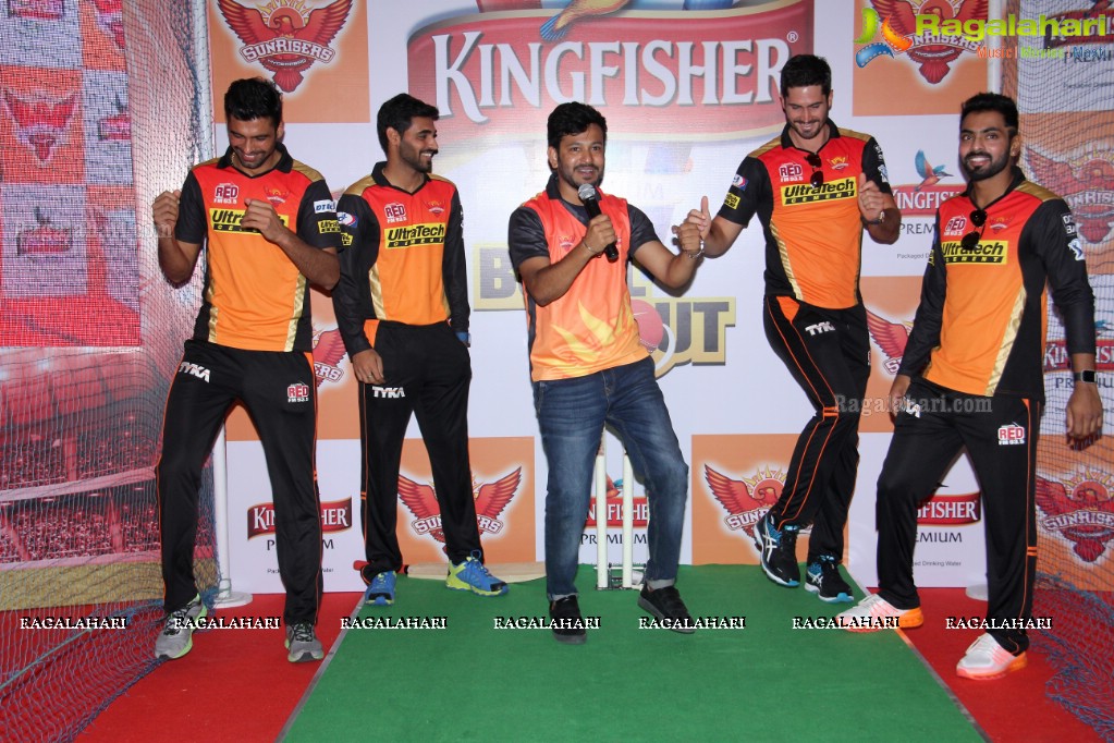 Sunrisers Team at Inorbit Mall, Hyderabad