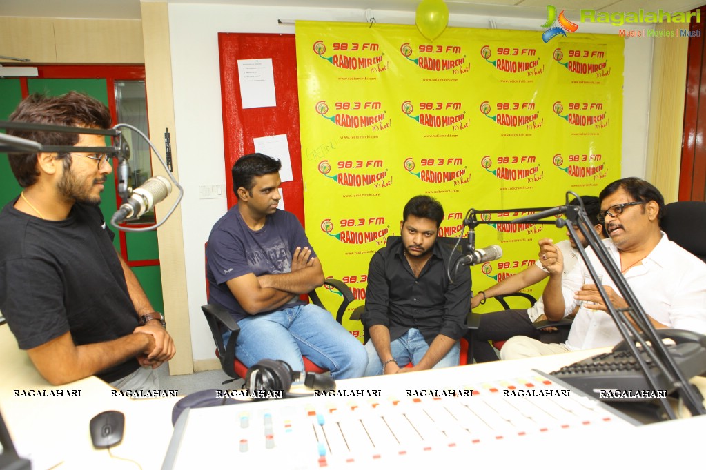 Titanic Team at Radio Mirchi