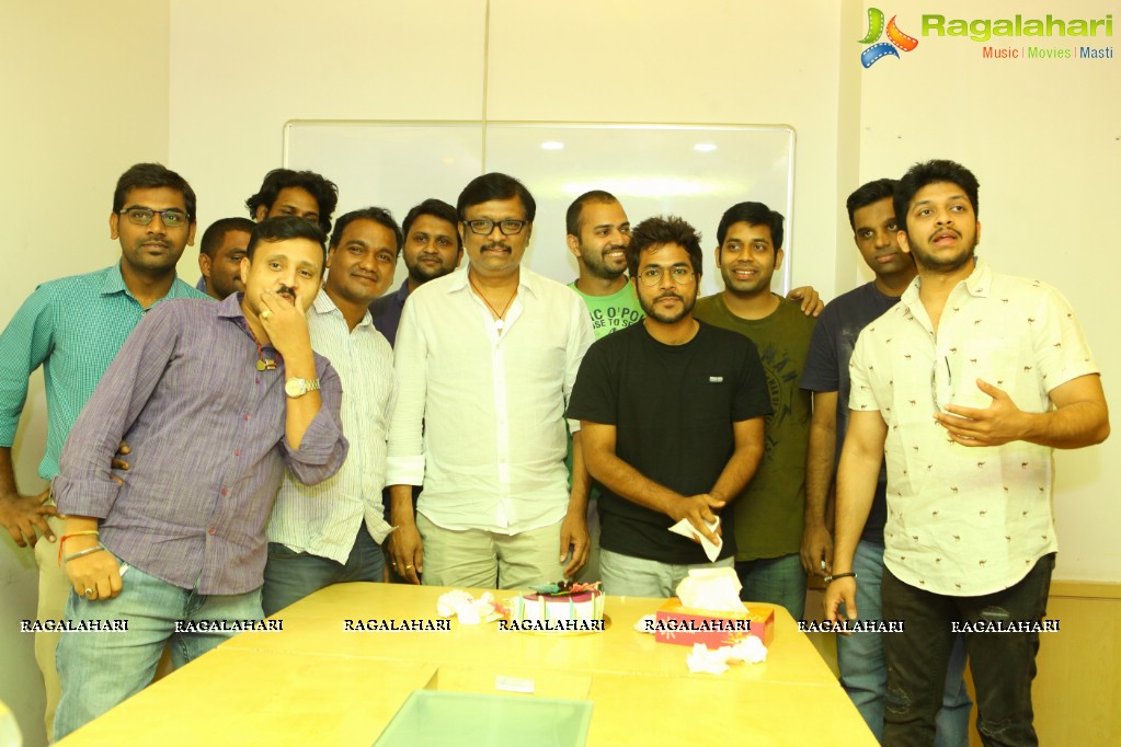 Titanic Team at Radio Mirchi