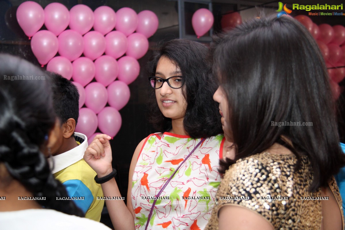 Kushi Birthday Celebrations at Pizza Hut, Hyderabad