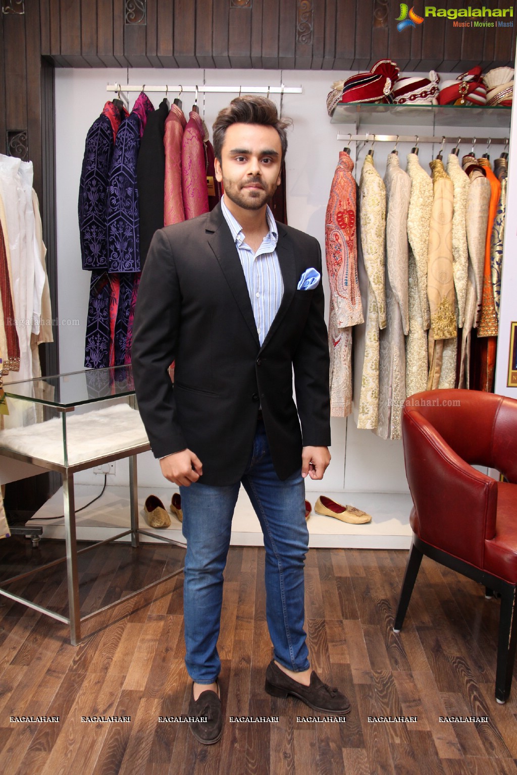 Neeru's MD Harish Kumar Press Meet on Best Regional Fashion Retailer Award by IFF, Hyderabad