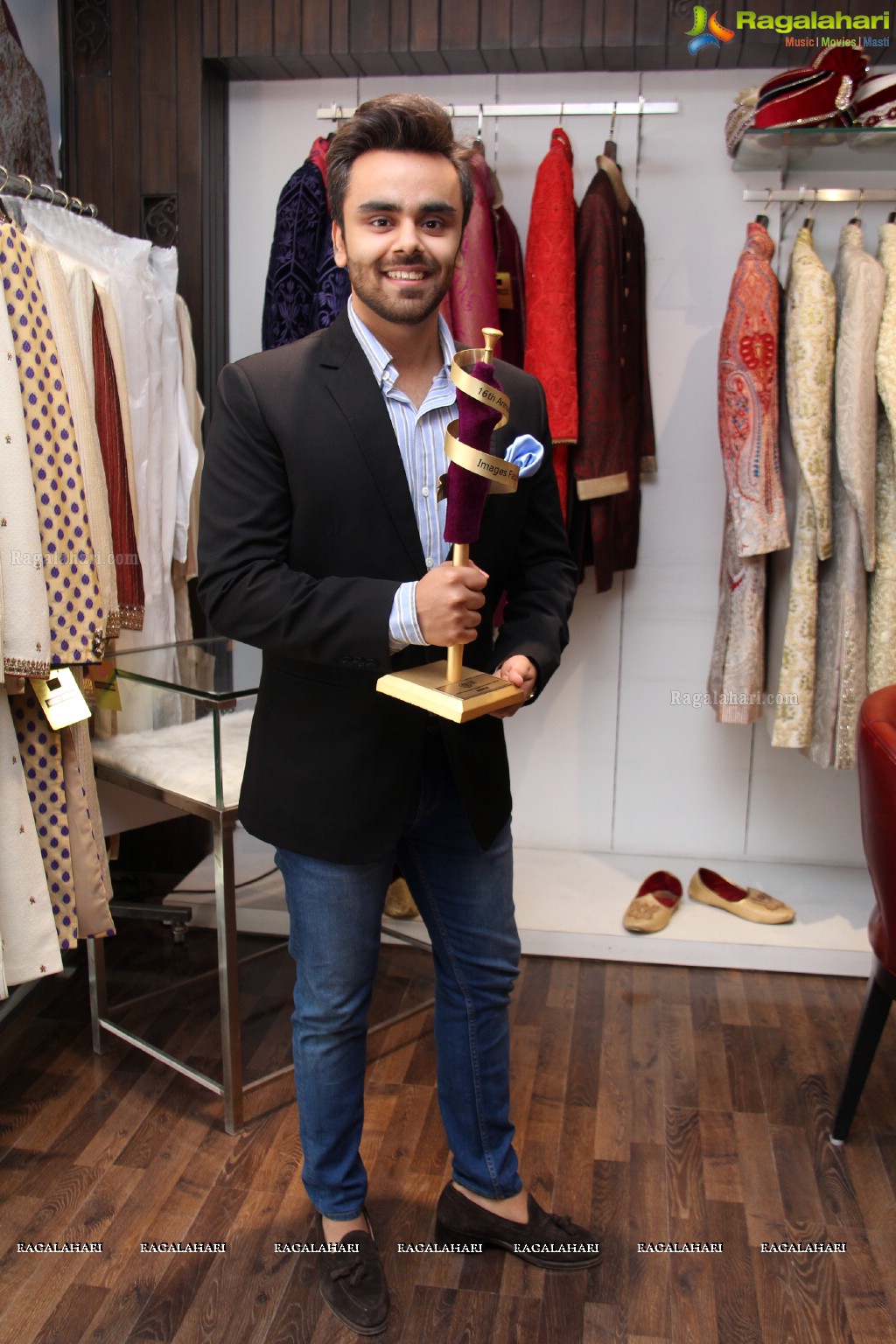 Neeru's MD Harish Kumar Press Meet on Best Regional Fashion Retailer Award by IFF, Hyderabad