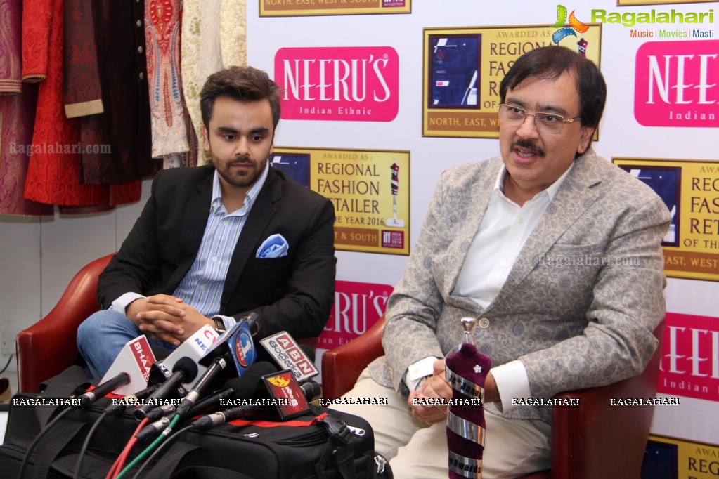 Neeru's MD Harish Kumar Press Meet on Best Regional Fashion Retailer Award by IFF, Hyderabad