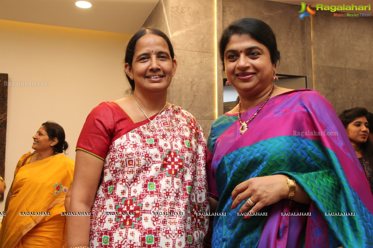 Jewellery Boutique Launch by Soumya and Neha Lulla at Theia Jewellery, Hyderabad