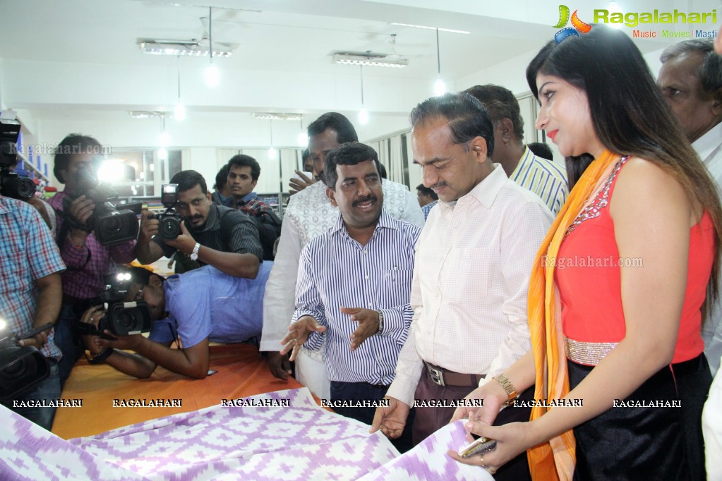 Madhulagna Das launches Pochampally IKAT Show Room, Hyderabad