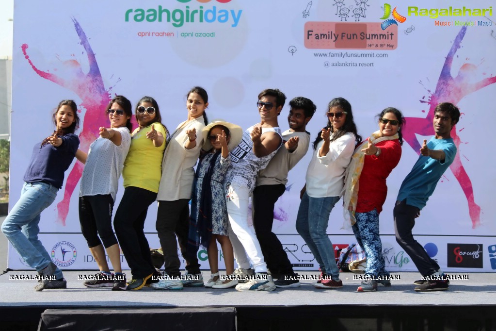 Raahgiri Day - April 24, 2016, Hyderabad