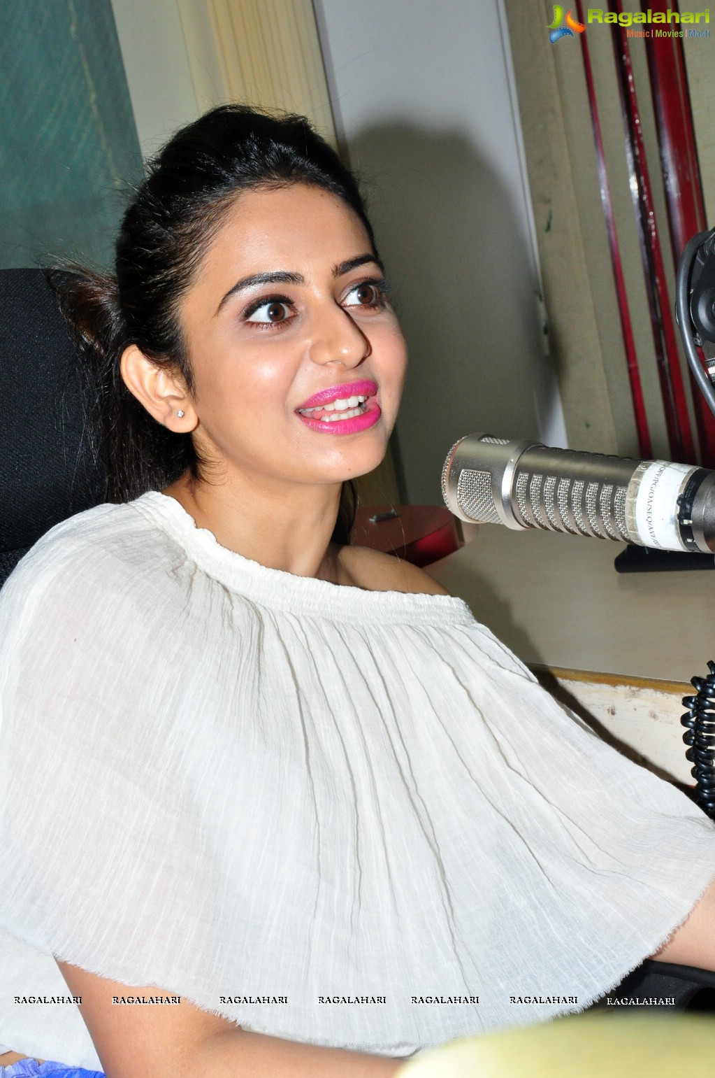 Rakul Preet Singh at Radio Mirchi 10th Anniversary Celebrations