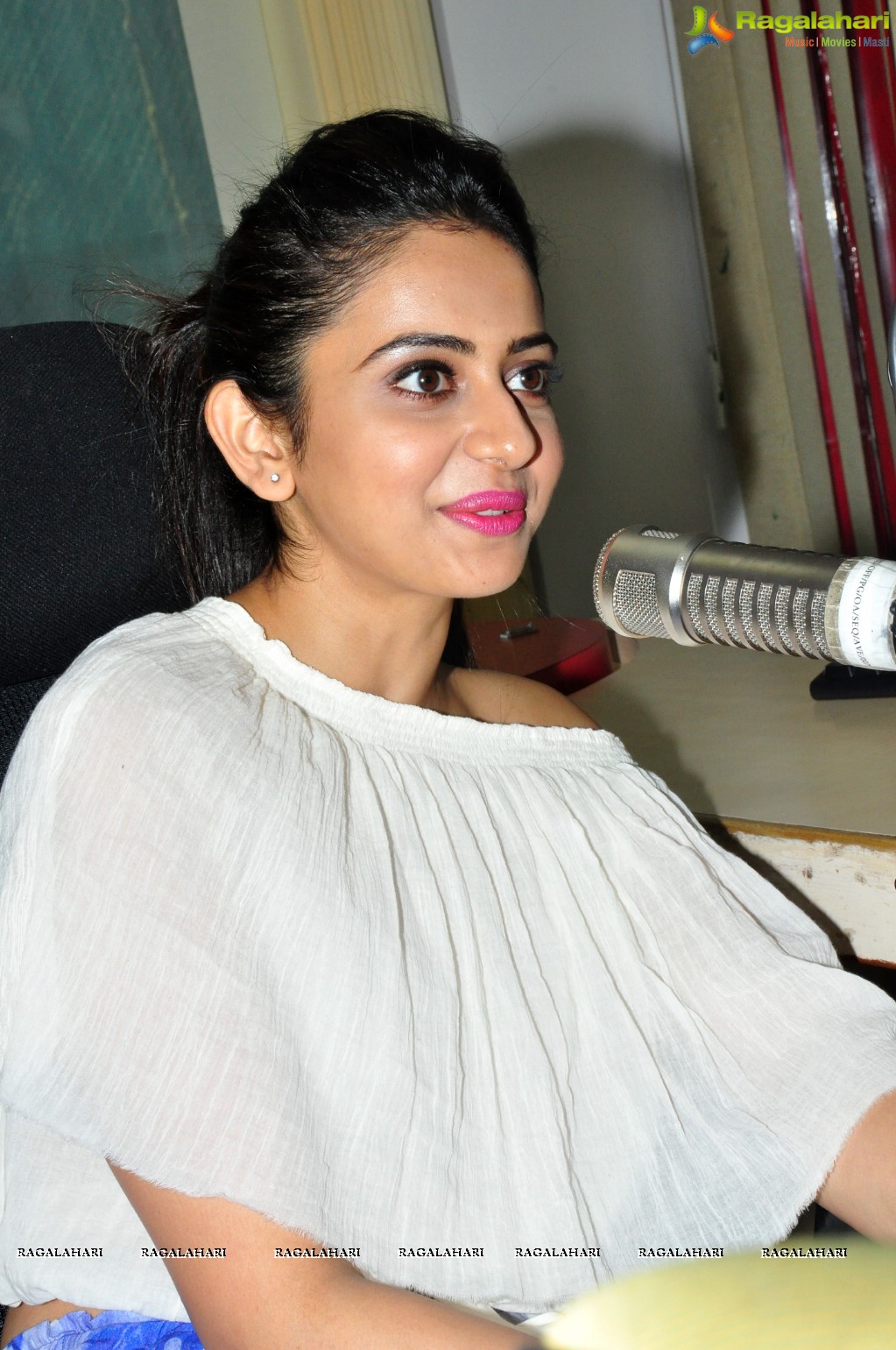 Rakul Preet Singh at Radio Mirchi 10th Anniversary Celebrations