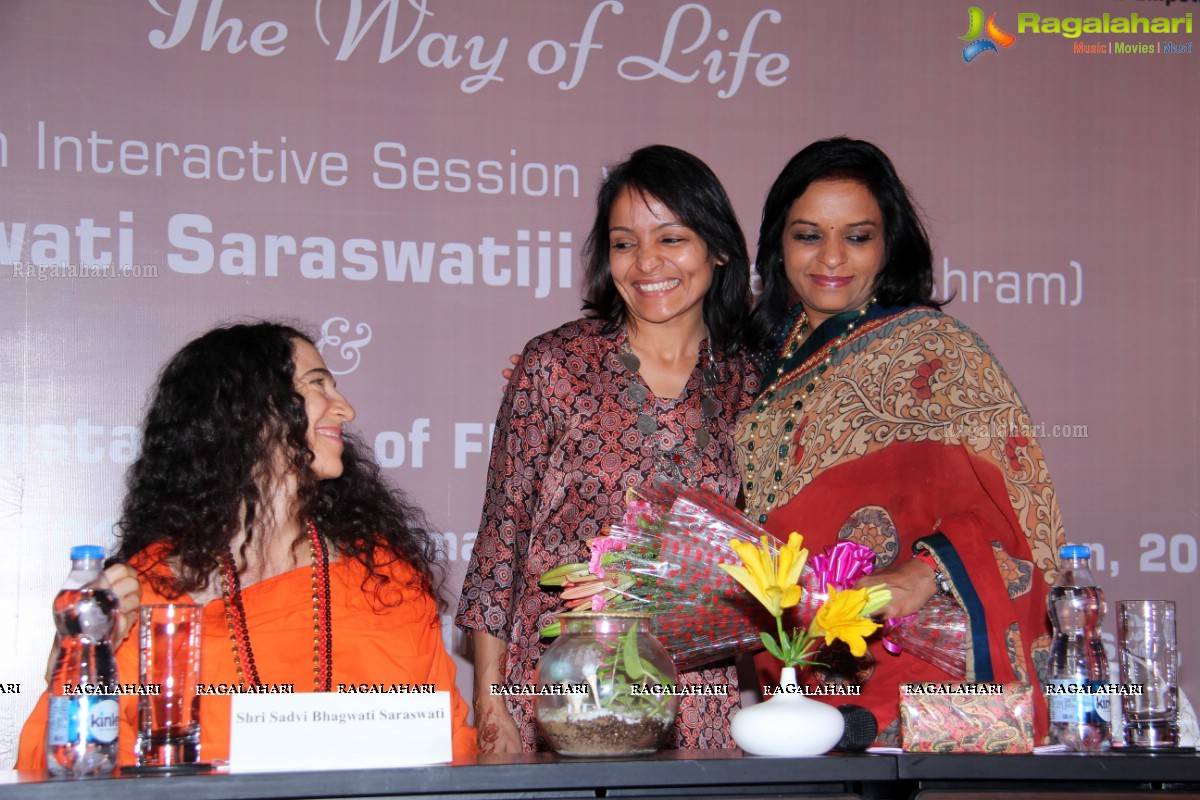 FLO Interactive Session with Sadhvi Bhagawati Saraswatiji