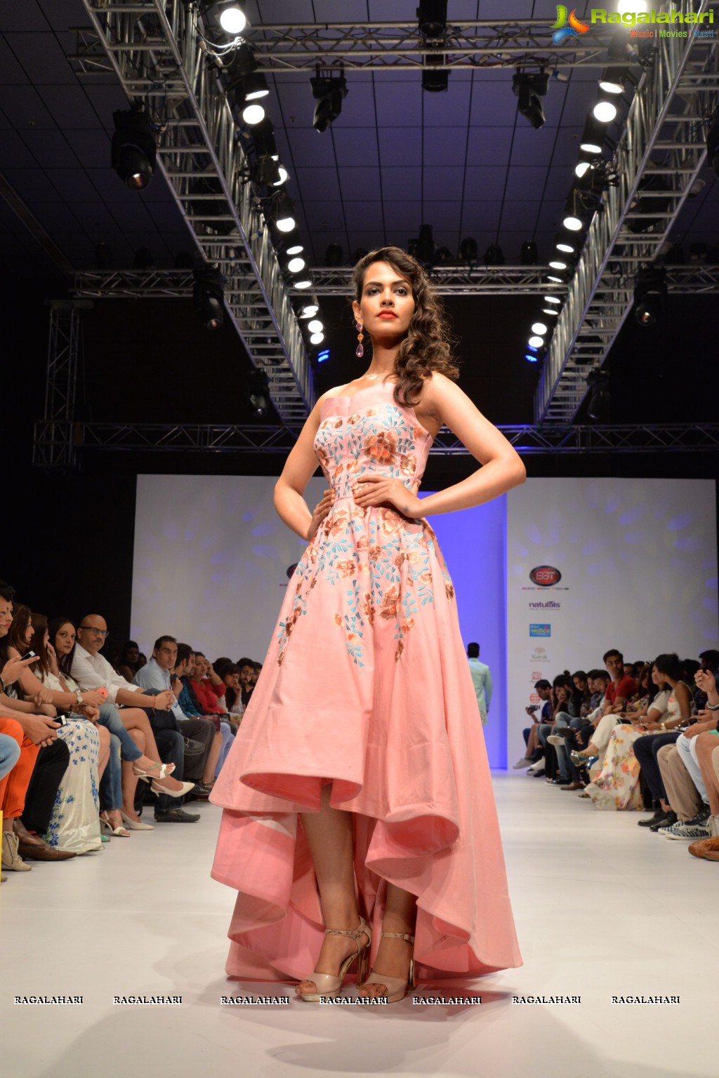 Fashion Designer Sashi Vangapalli Collection Showcase at the India Runway Fashion week