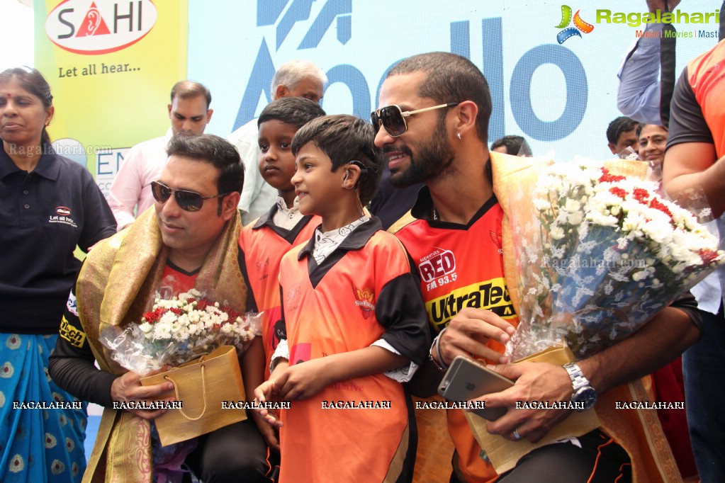 IPL Sunrisers Team felicitates Apollo Doctors