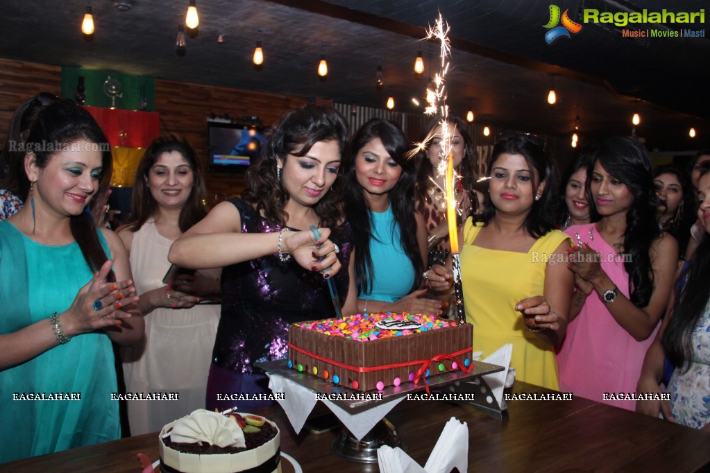 Tamana Kriplani Kheskani Birthday Bash at Bakkyard Gastro Pub, Hyderabad