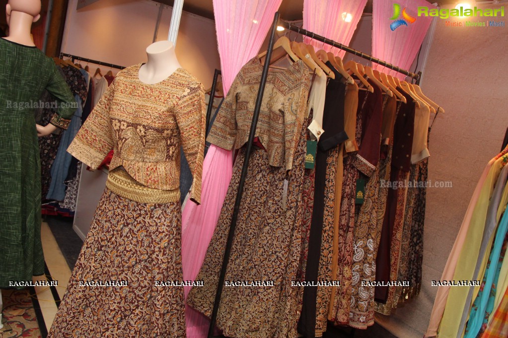 Vedha Fashion Show and Exhibition, Hyderabad