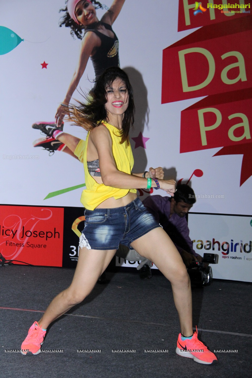 Exclusive Zumba and Dance Party just for Men by Abhimanika Tavi and Nicy Joseph at HotFut, Hyderabad