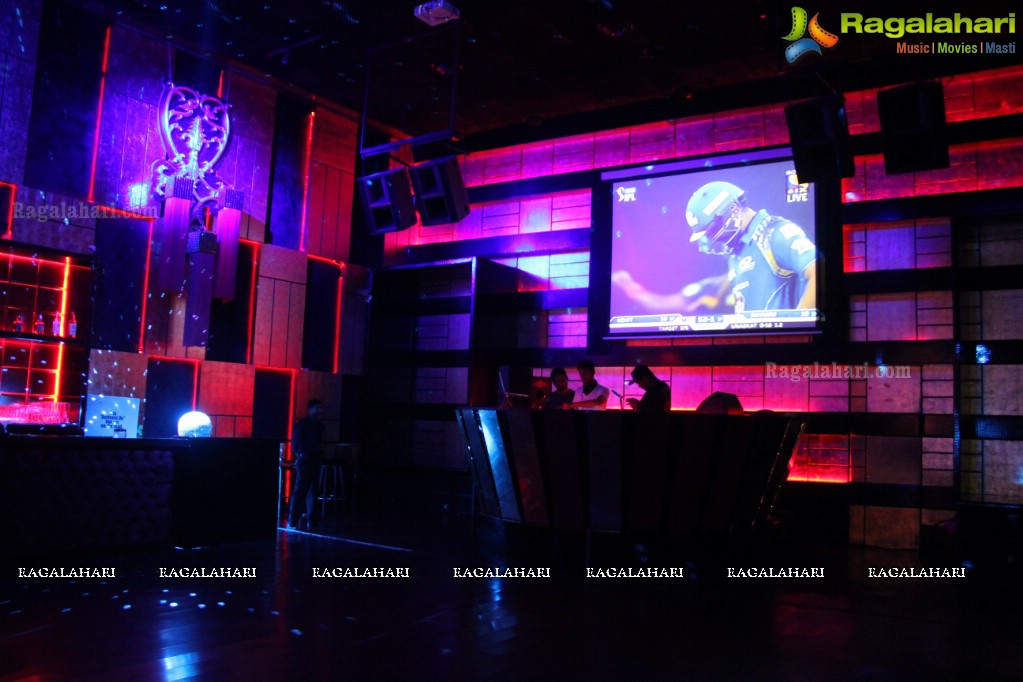 Bollywood Thursday Night with DJ Piyush Bajaj at Playboy Club, Hyderabad