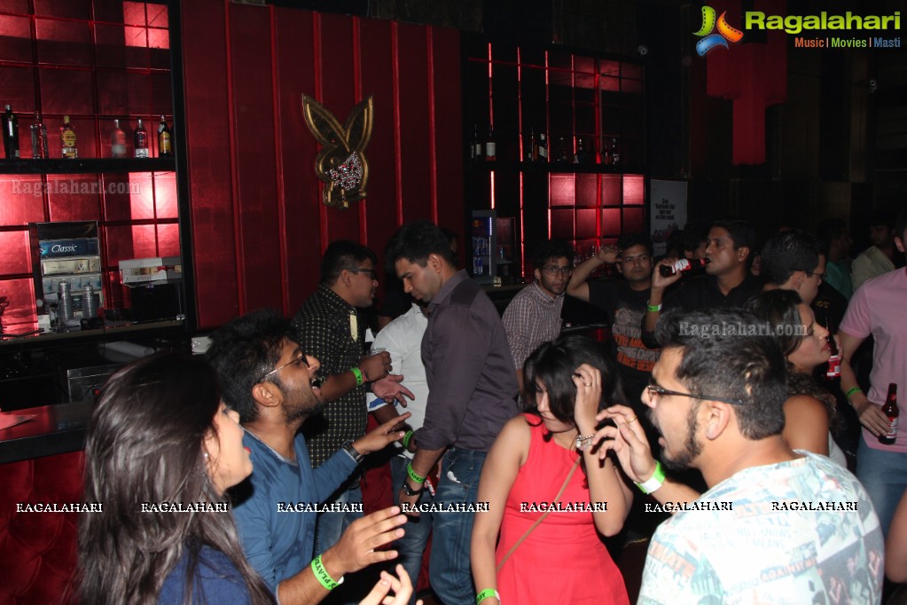 Saturday Night with DJ Piyush Bajaj at Playboy Club, Hyderabad