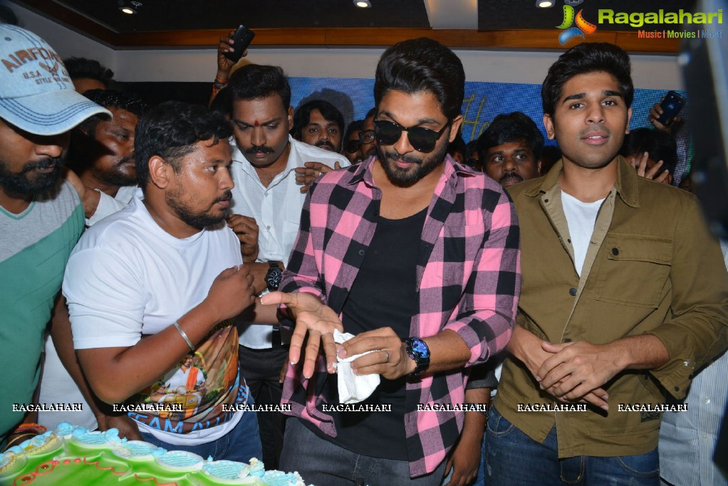 Allu Arjun Birthday Celebrations at FNCC