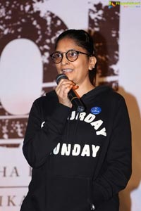 Venkatesh, Ritika Singh, Mumtaz Sorcar