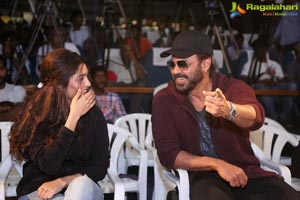 Venkatesh, Ritika Singh, Mumtaz Sorcar