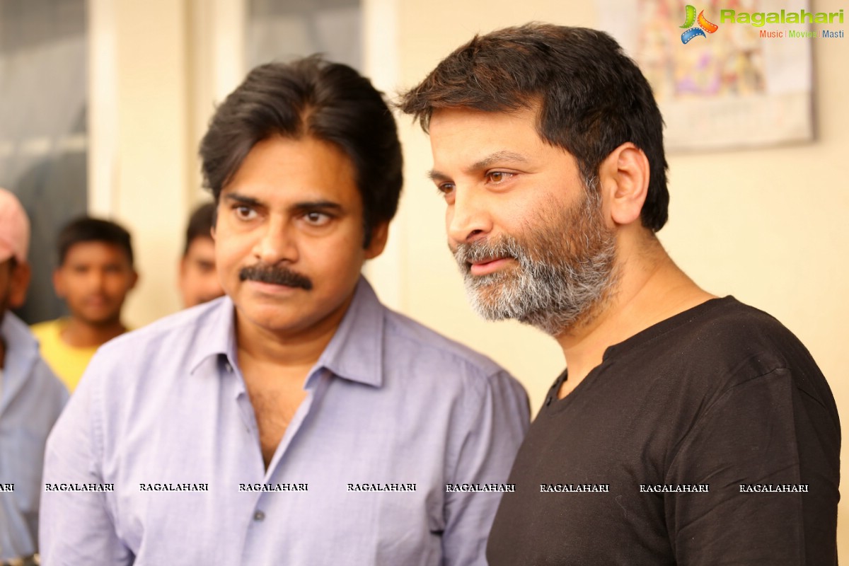 Pawan Kalyan meets K Vishwanath