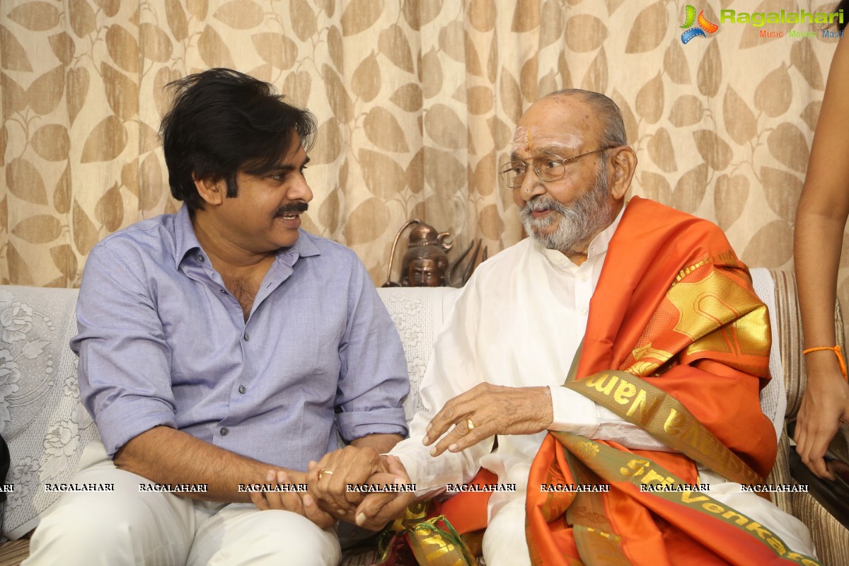 Pawan Kalyan meets K Vishwanath