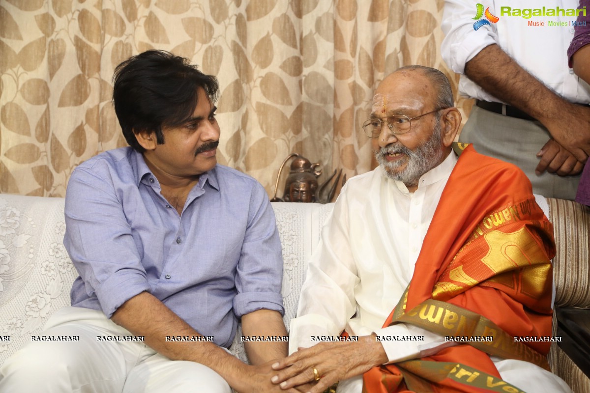 Pawan Kalyan meets K Vishwanath