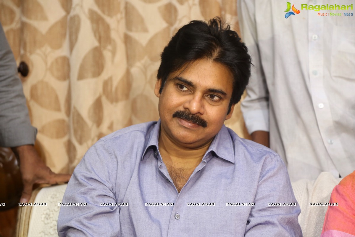 Pawan Kalyan meets K Vishwanath