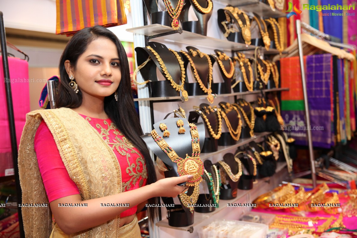 Priyanka Sharma inaugurates Akritti Elite Exhibition and Sale at Taj Deccan, Hyderabad