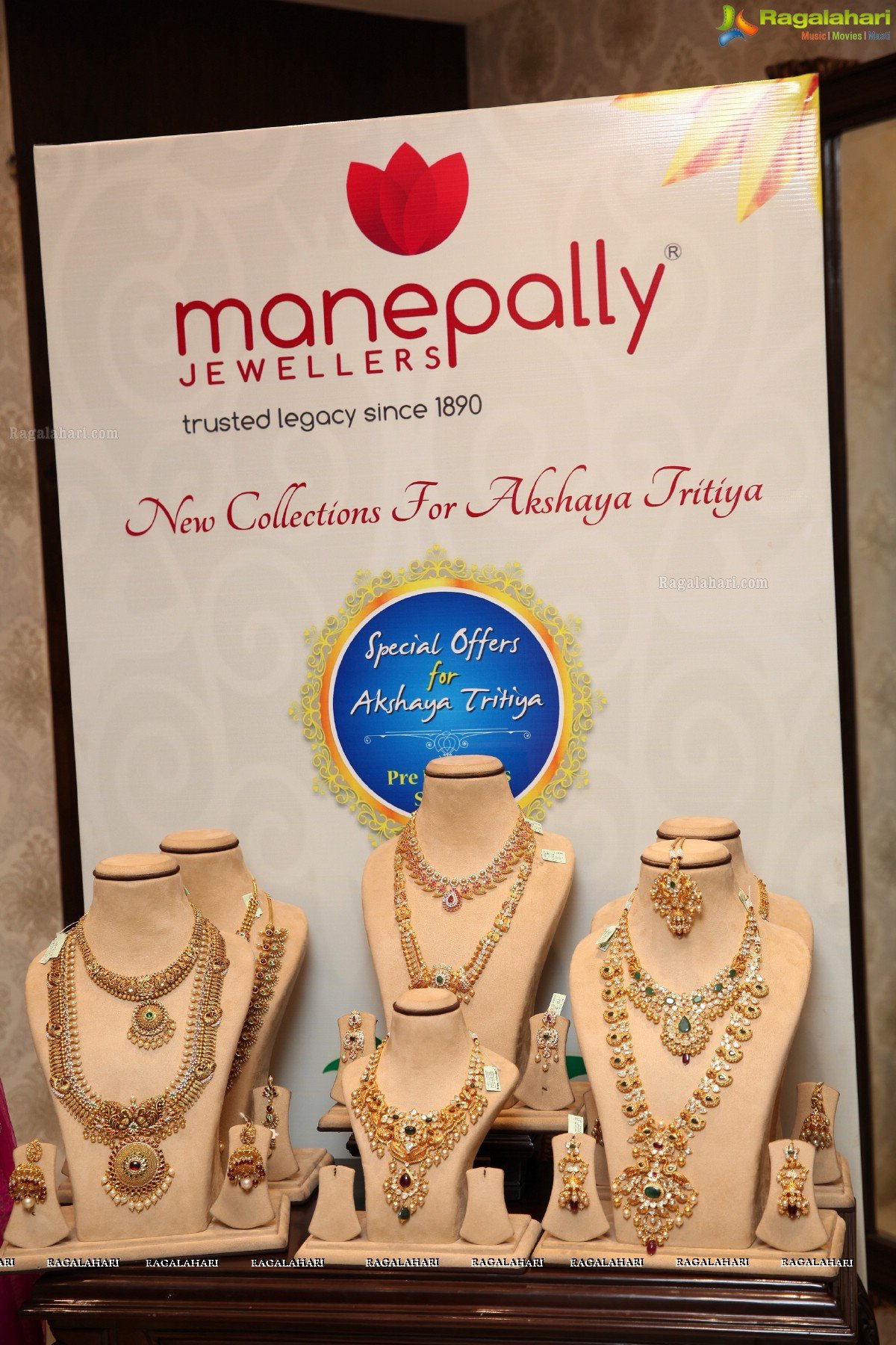 Akshaya Tritiya 2017 Jewellery Collection Launch at Manepally Jewellers, Hyderabad